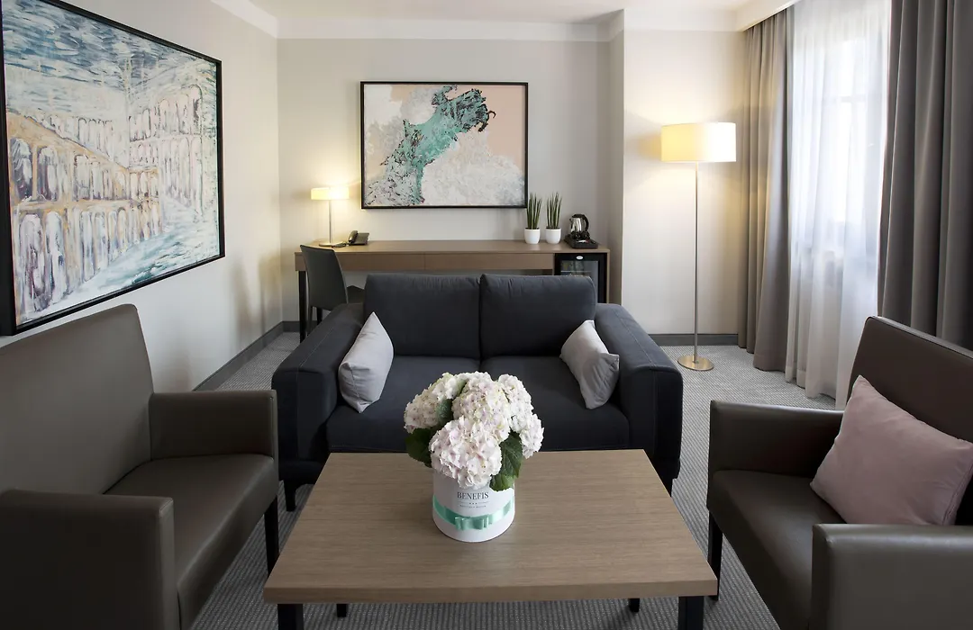 Benefis Boutique Hotel-1